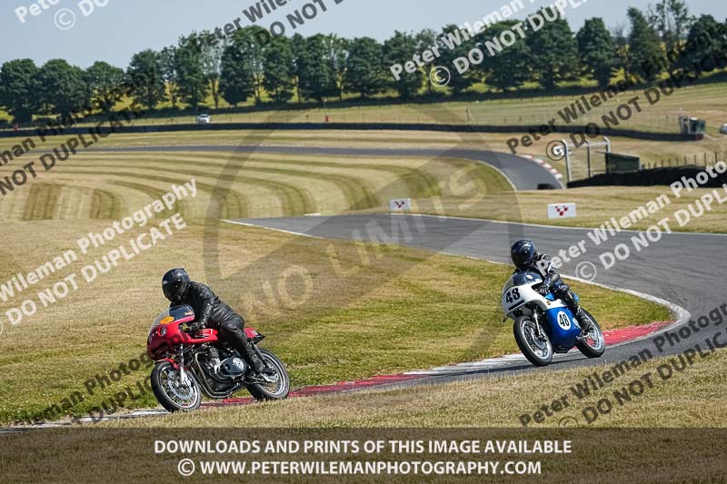 cadwell park;cadwell park photographs;cadwell trackday photographs;enduro digital images;event digital images;eventdigitalimages;peter wileman photography;racing digital images;trackday digital images;trackday photos